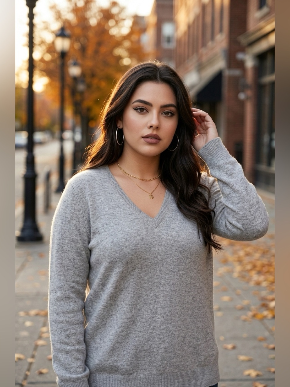 L.L. Bean Women's V-Neck Sweater — Light Gray 109% Cashmere Size/XL